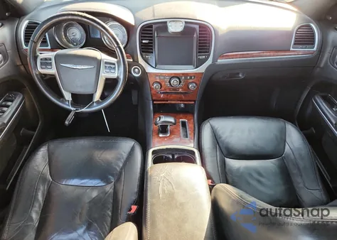 2012 Chrysler 300 Limited z USA, uszkodzony, nr VIN 2C3CCACG2CH198216